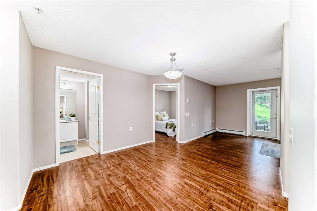 132, 5000 Somervale Court SW, Calgary — photo 4 of 26