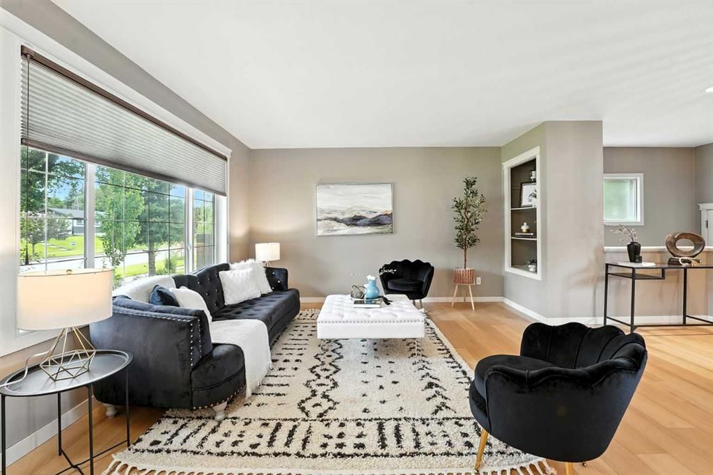 284 Acadia Drive SE, Calgary — main listing photo