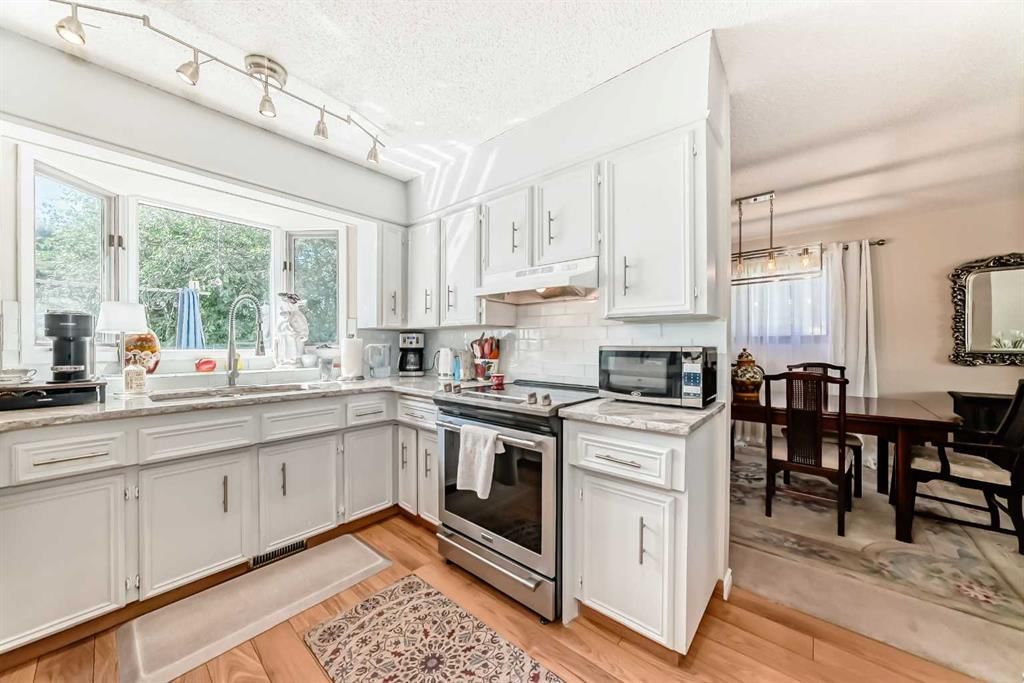 440 Templeton Road NE, Calgary — photo 5 of 47