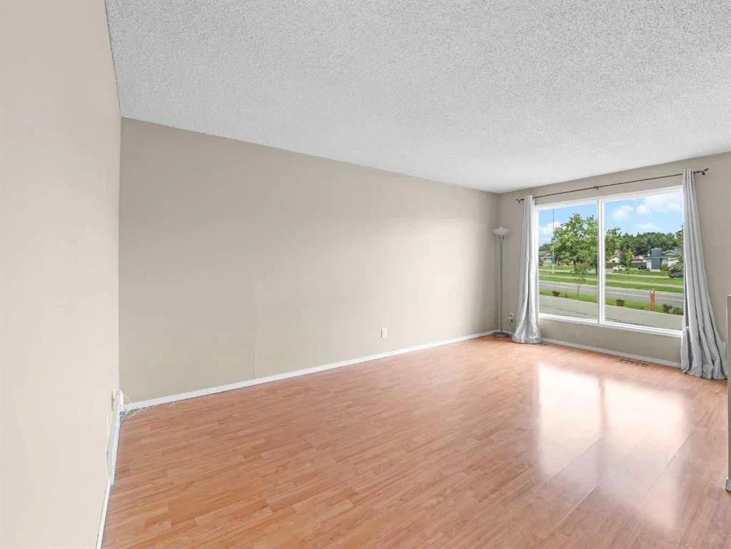 1037, 3235 56 Street NE, Calgary — photo 4 of 30