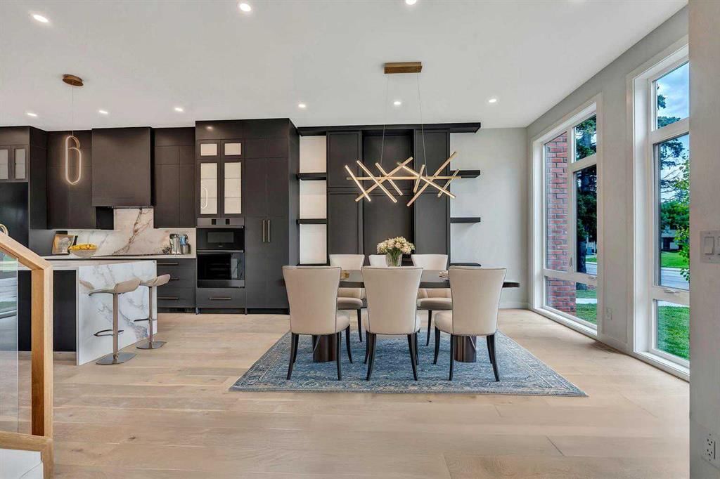 2032 29 Street SW, Calgary — photo 4 of 49