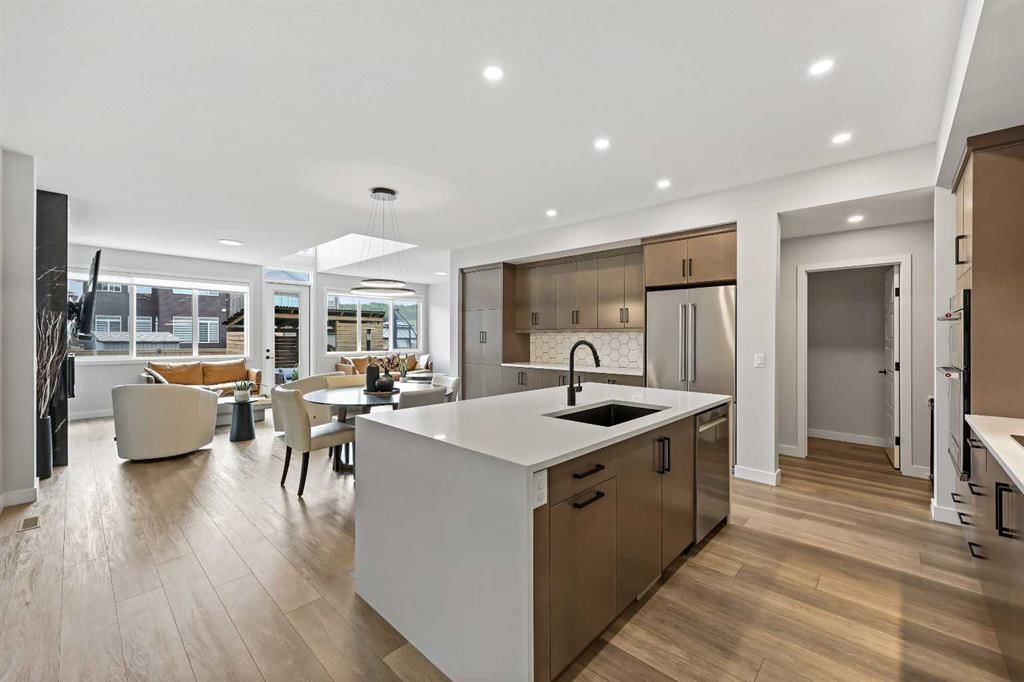 83 Wolf Creek Rise SE, Calgary — photo 4 of 49