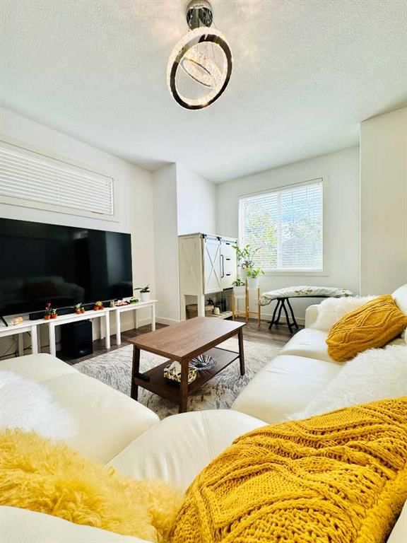641 Evanston Manor NW, Calgary — photo 4 of 33
