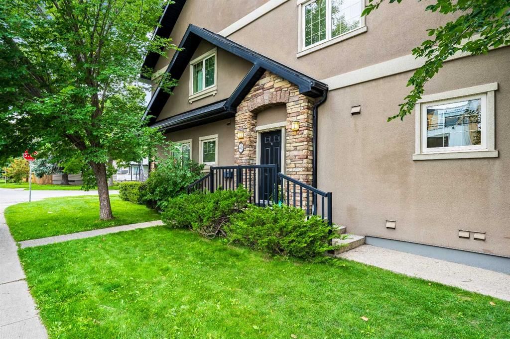 2, 442 12 Avenue NE, Calgary — photo 3 of 34