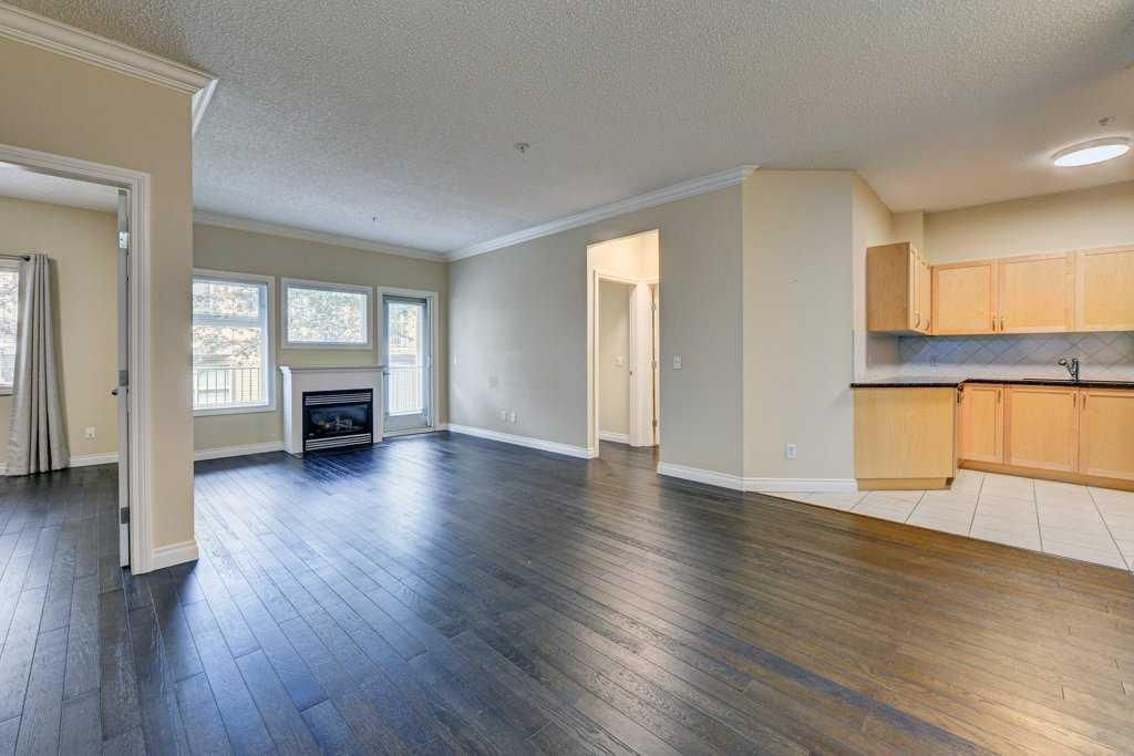 106, 11170 30 Street SW, Calgary — photo 2 of 21
