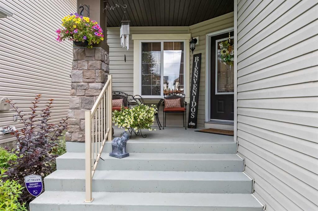 263 Everoak Drive SW, Calgary — photo 4 of 45