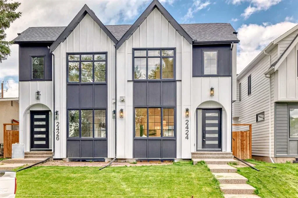 2426 53 Avenue SW, Calgary — main listing photo