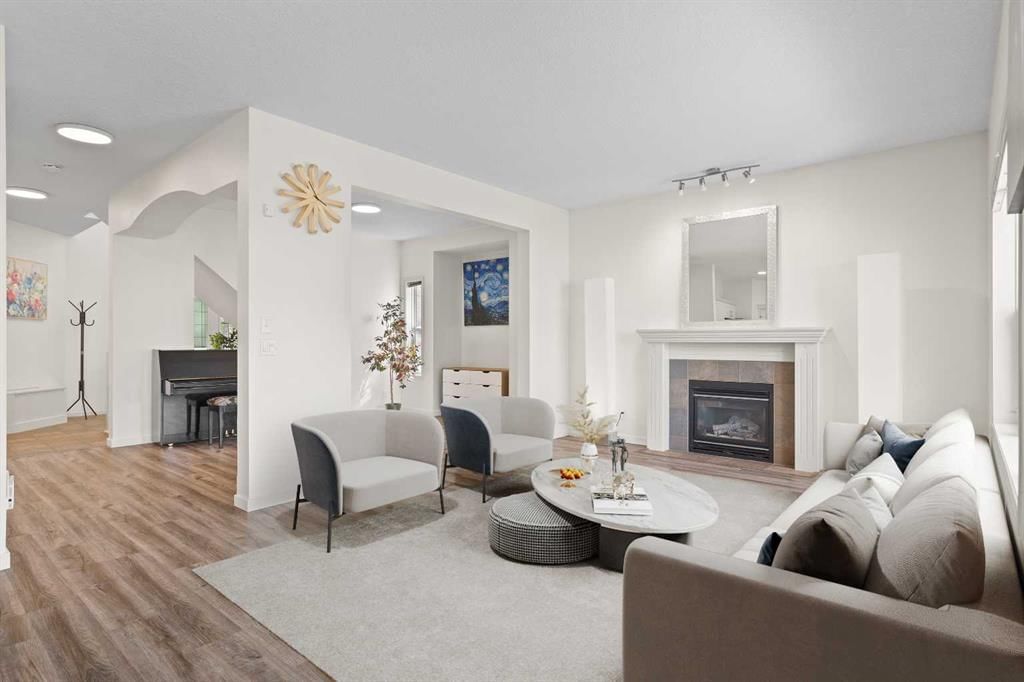 99 Royal Ridge Rise NW, Calgary — photo 3 of 47