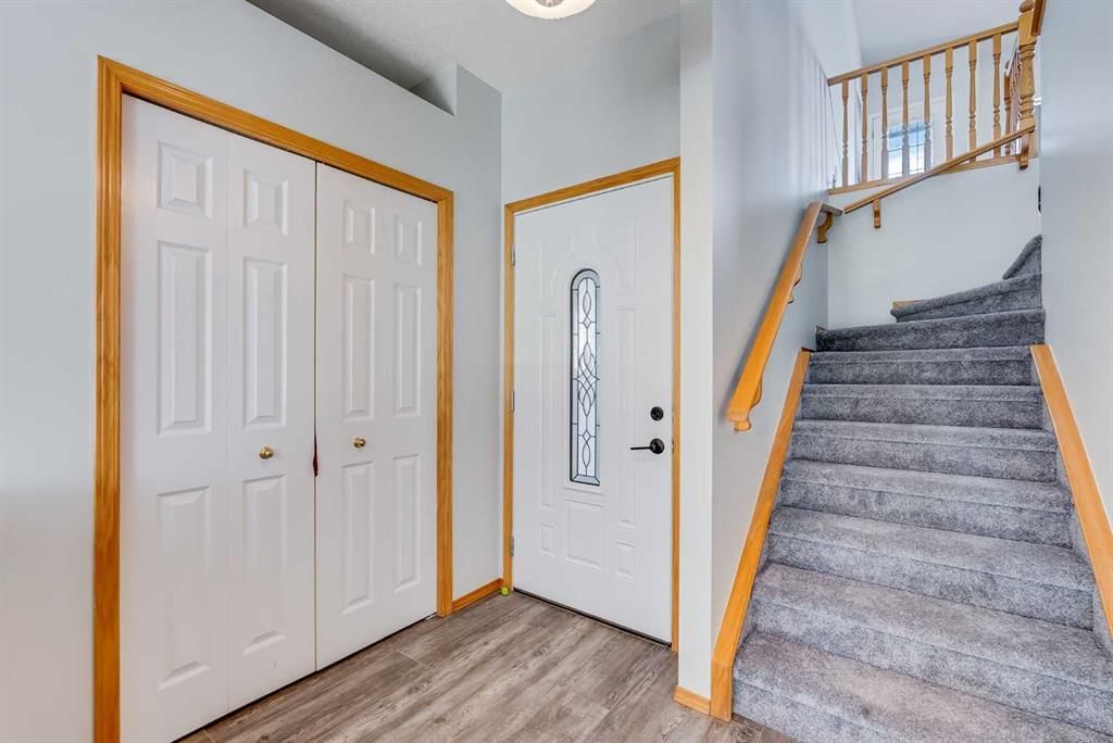 105 Martha’s Haven Green NE, Calgary — photo 3 of 35