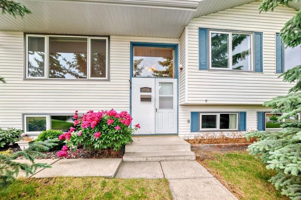 5036 Marshall Road NE, Calgary — photo 2 of 48