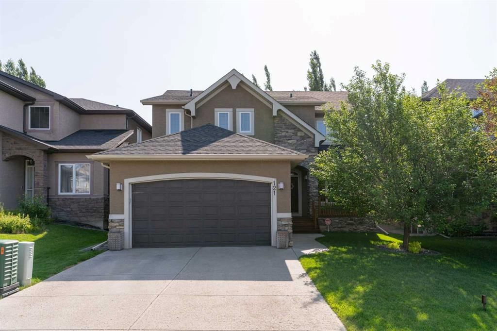 121 Panatella Green NW, Calgary — photo 2 of 47