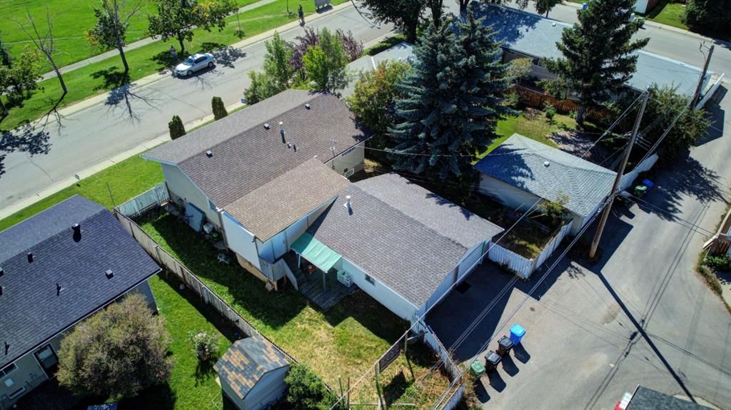 3012 12 Avenue SE, Calgary — photo 4 of 38