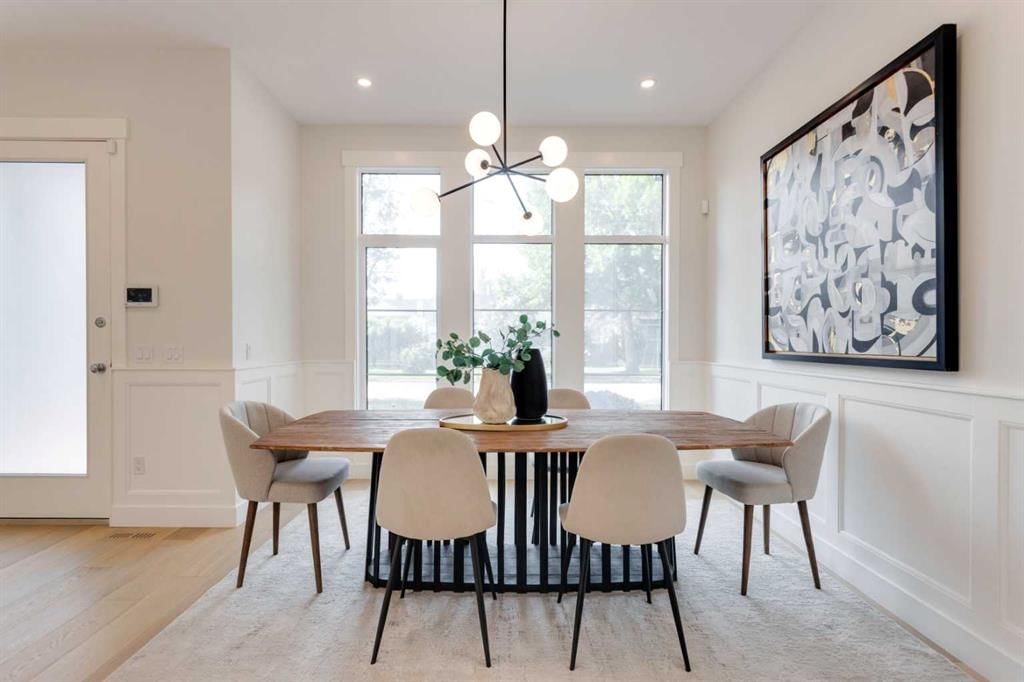 424 14 Avenue NE, Calgary — photo 3 of 46