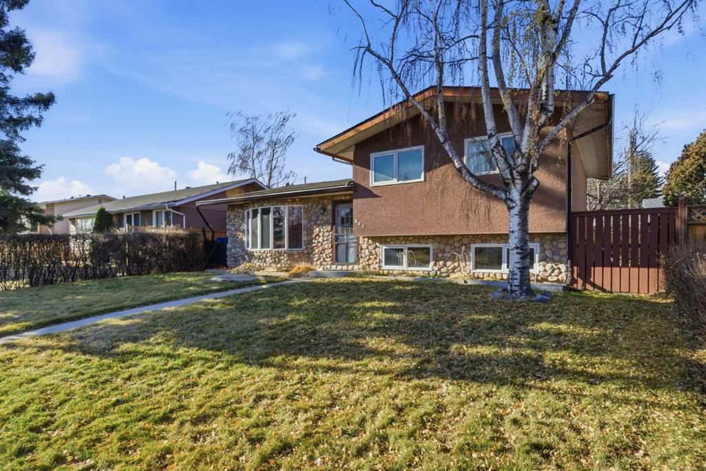 803 Forlee Drive SE, Calgary — photo 4 of 41