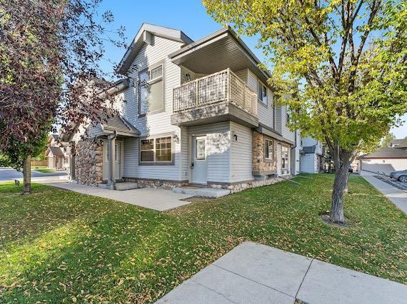 106, 8 Everridge Square SW, Calgary — main listing photo