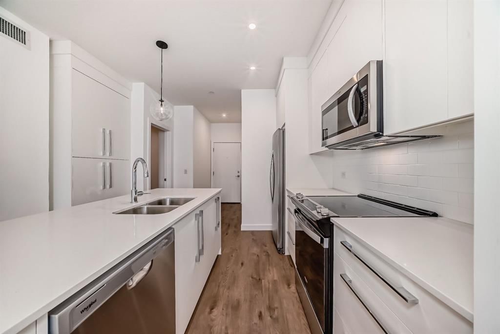 1201, 111 Wolf Creek Drive SE, Calgary — photo 5 of 22