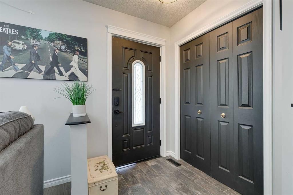 235 Copperfield Heights SE, Calgary — photo 2 of 41