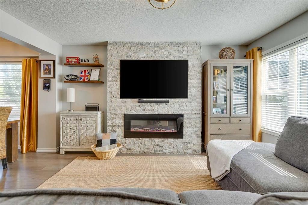 235 Copperfield Heights SE, Calgary — photo 3 of 41