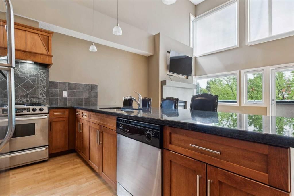 401, 1818 14 Street SW, Calgary — photo 5 of 22