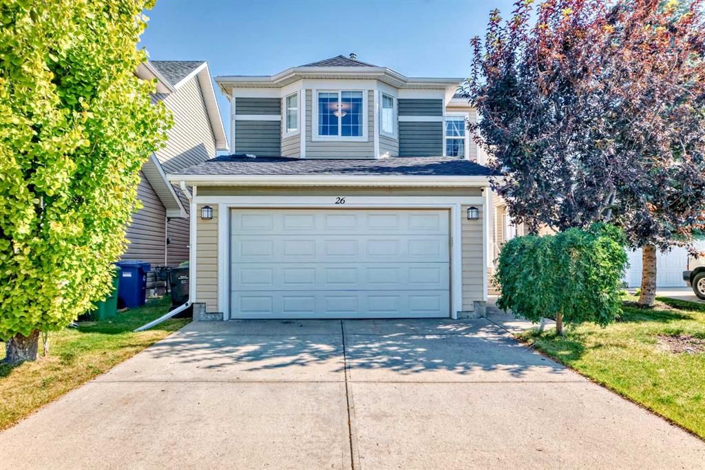 26 Royal Elm Drive NW, Calgary — photo 2 of 50