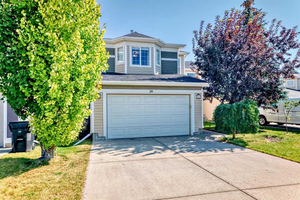 26 Royal Elm Drive NW, Calgary — photo 3 of 50