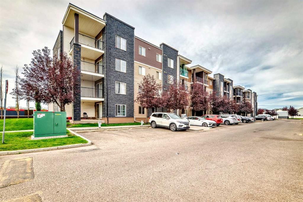 218, 7130 80 Avenue NE, Calgary — main listing photo
