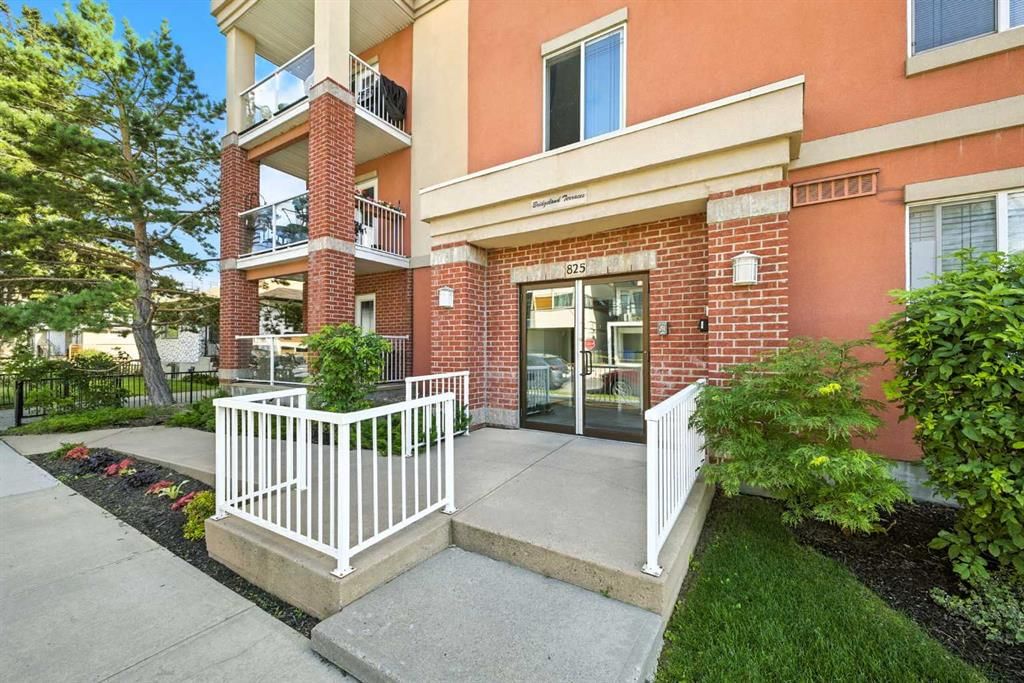 304, 825 Mcdougall Road NE, Calgary — photo 2 of 33