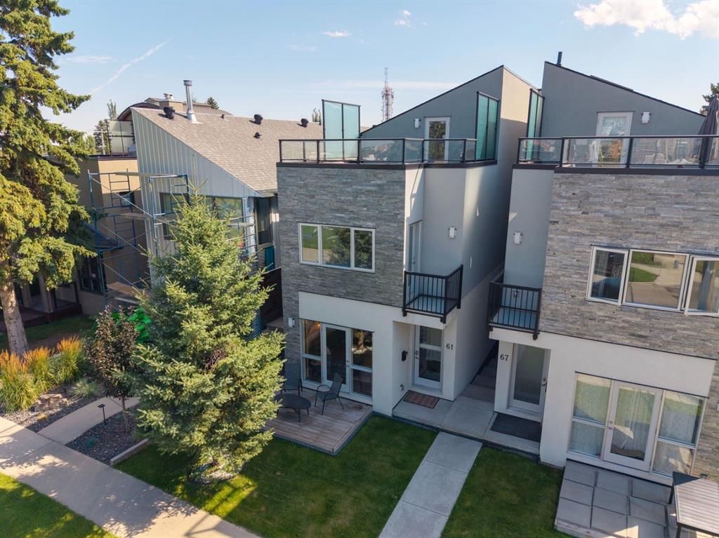 61 30 Avenue SW, Calgary — photo 3 of 50