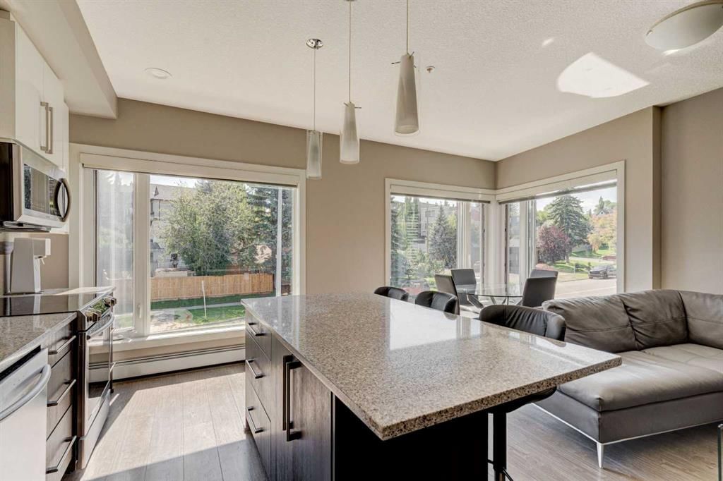 205, 93 34 Avenue SW, Calgary — photo 2 of 27