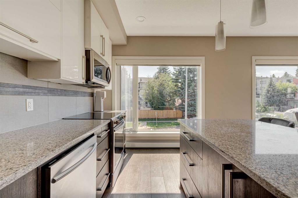 205, 93 34 Avenue SW, Calgary — photo 3 of 27