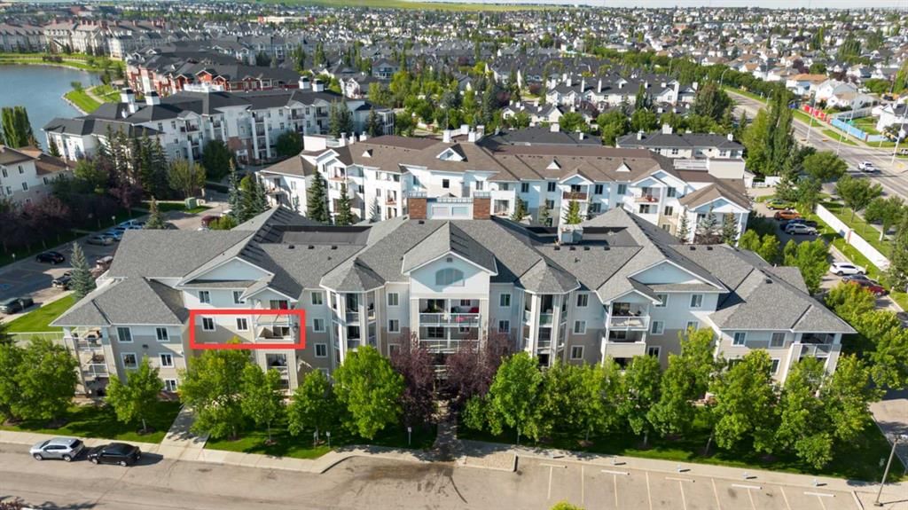 1303, 17 Country Village Bay NE, Calgary — photo 3 of 26