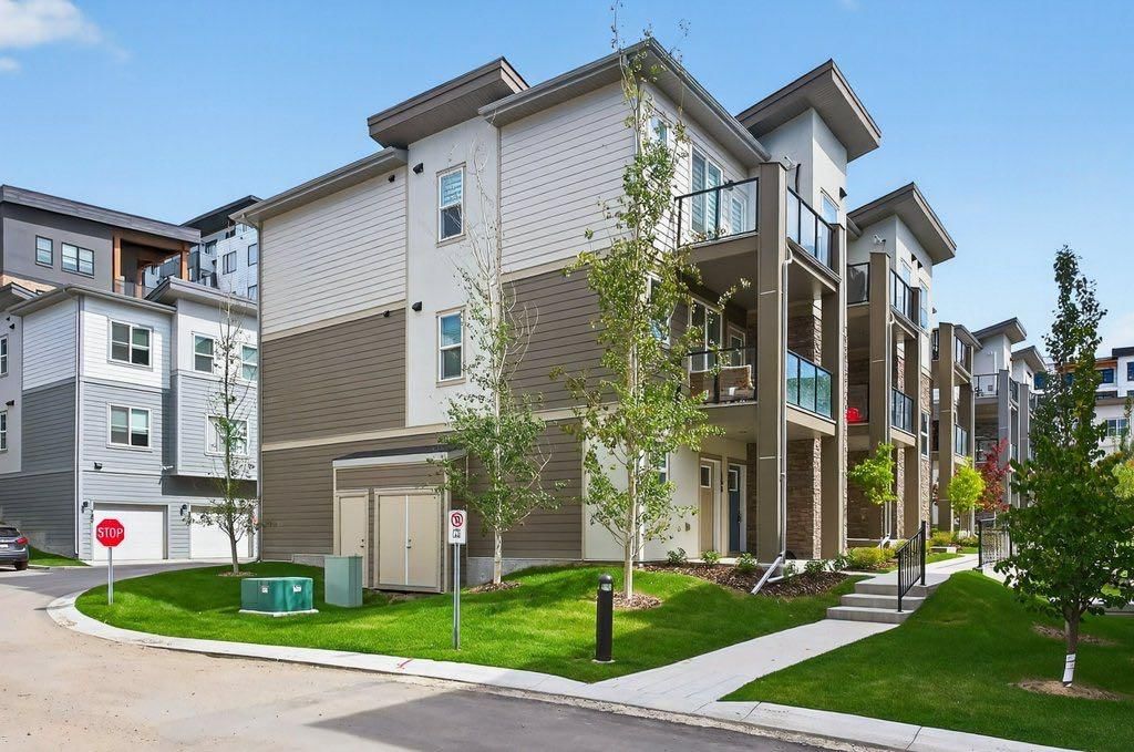 151, 2117 81St Street SW, Calgary — photo 3 of 32