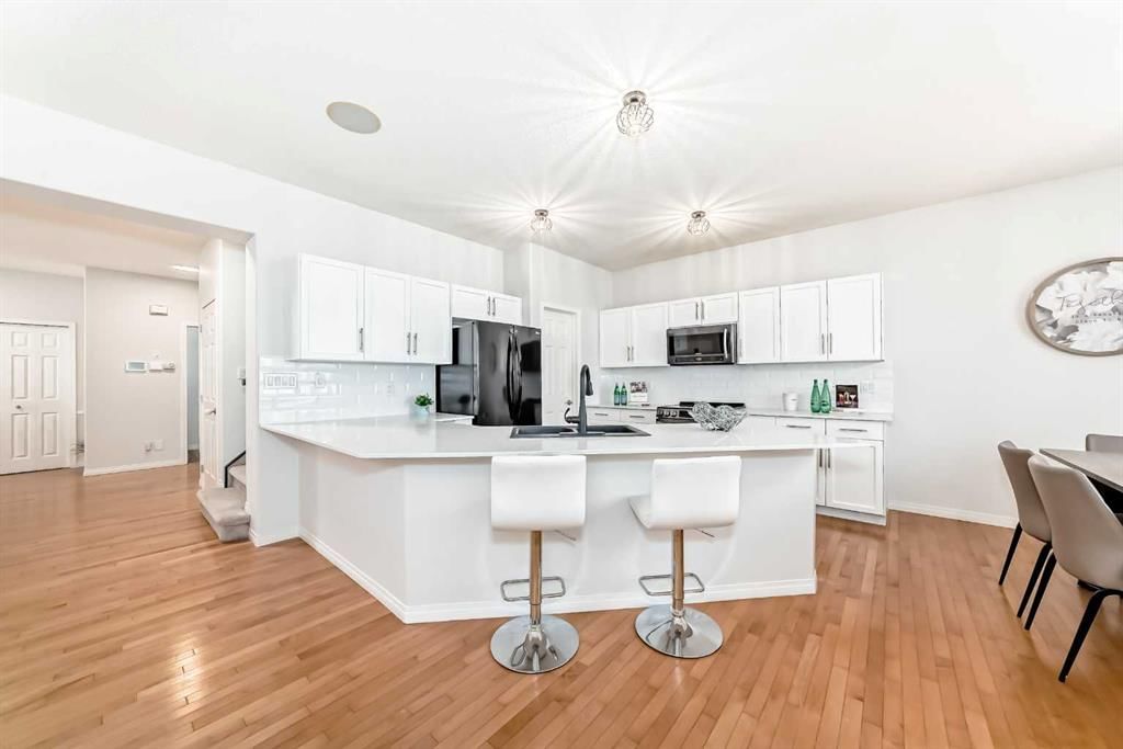 196 Everwoods Green SW, Calgary — photo 4 of 49