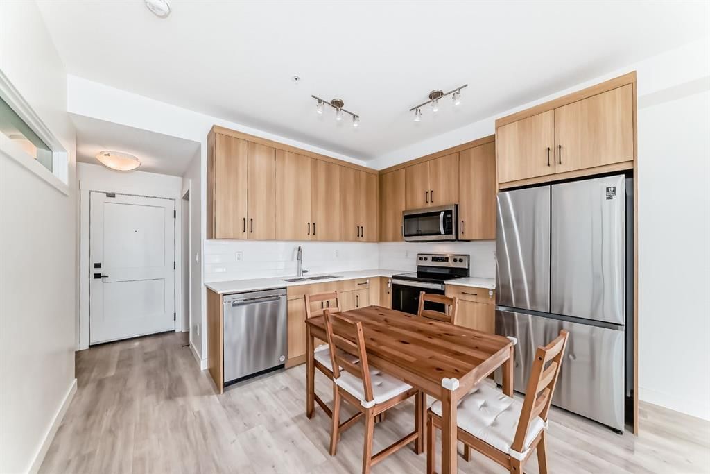 113, 10 Sage Hill Walk NW, Calgary — photo 4 of 17
