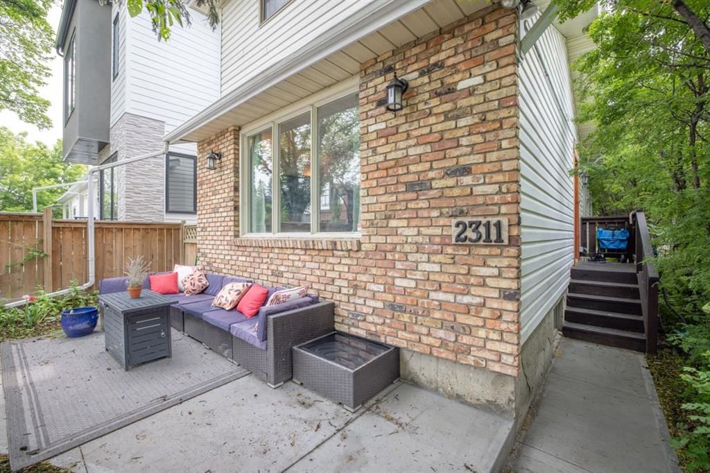 2311 21 Avenue SW, Calgary — main listing photo