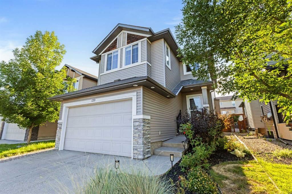 139 Everbrook Drive SW, Calgary — main listing photo