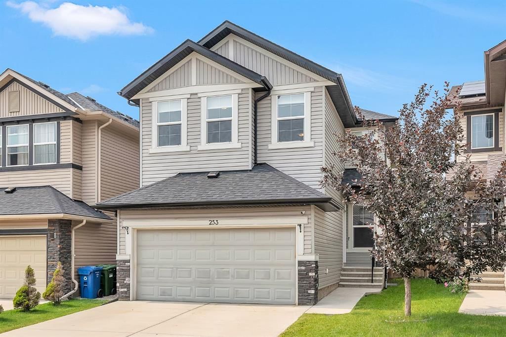 253 Panton Way NW, Calgary — photo 2 of 38