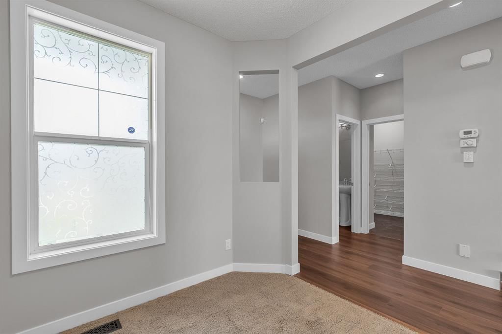253 Panton Way NW, Calgary — photo 3 of 38