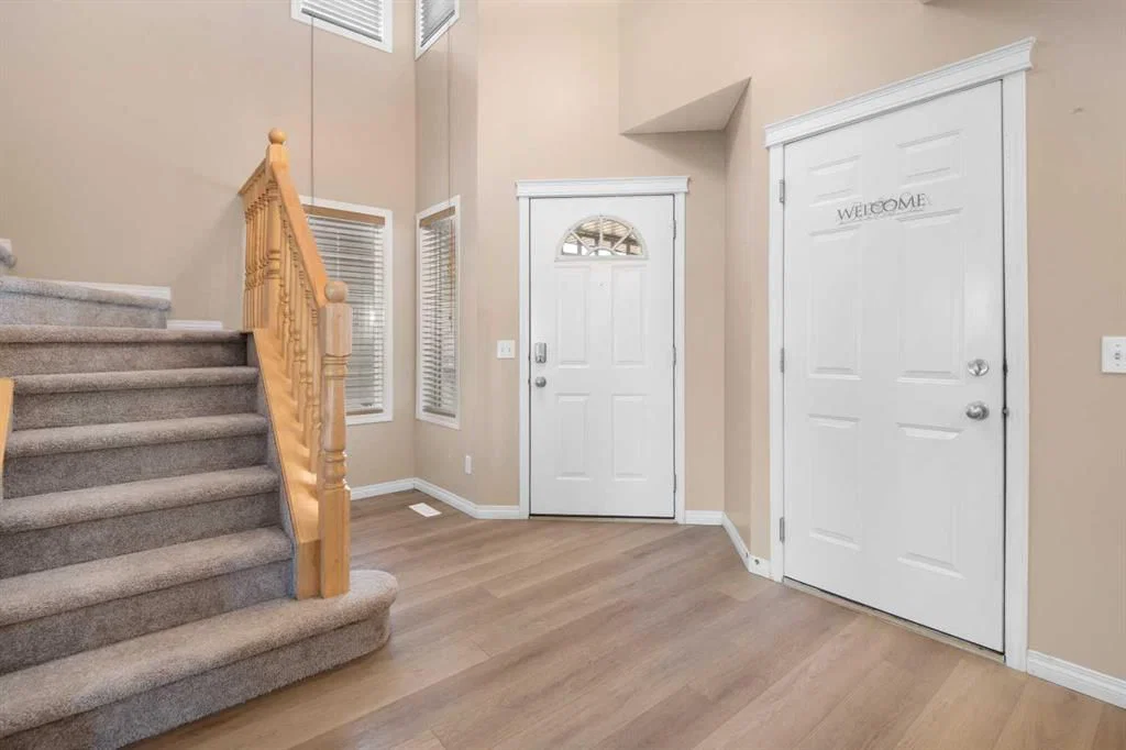 329 Bridleridge Way SW, Calgary — photo 2 of 42