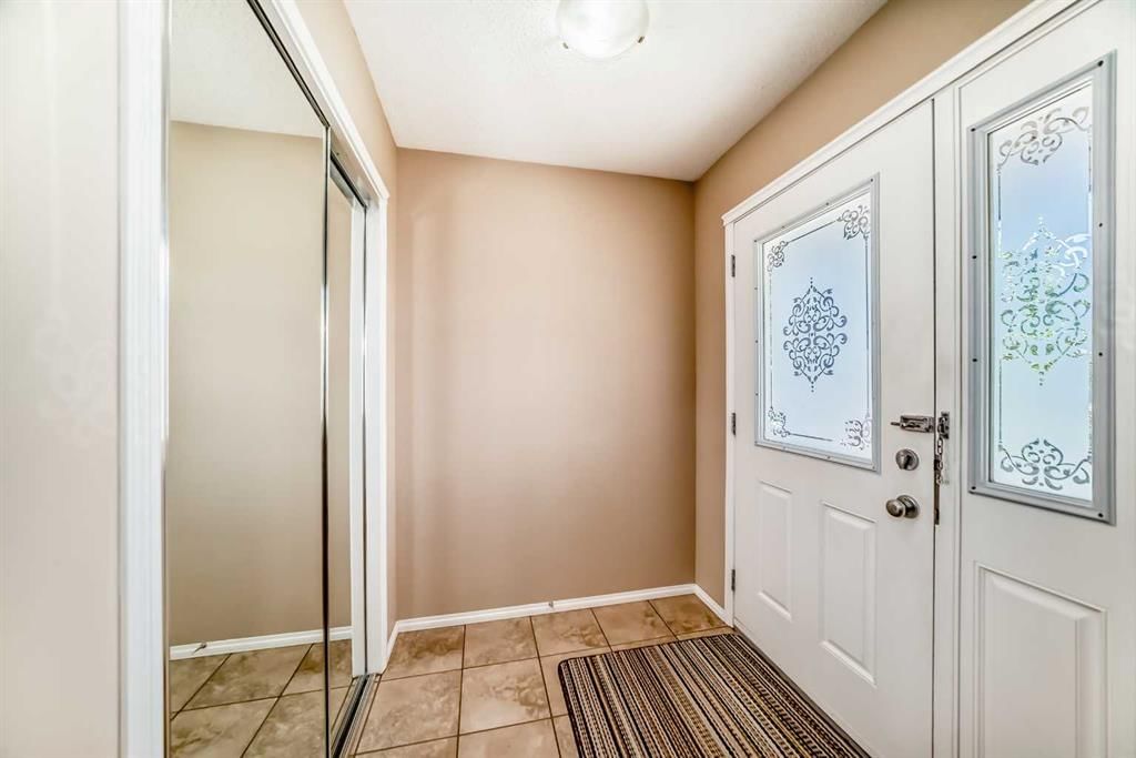 161 Taralea Circle NE, Calgary — photo 5 of 26
