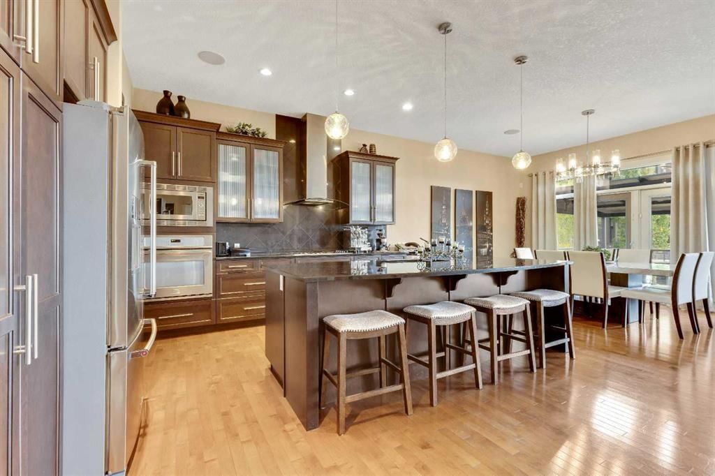 200 Cranleigh Terrace SE, Calgary — photo 3 of 48