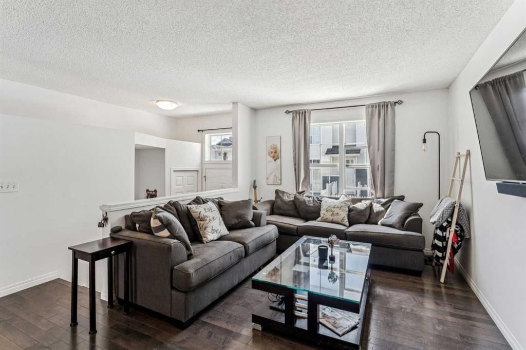 3096 New Brighton Gardens SE, Calgary — photo 4 of 19