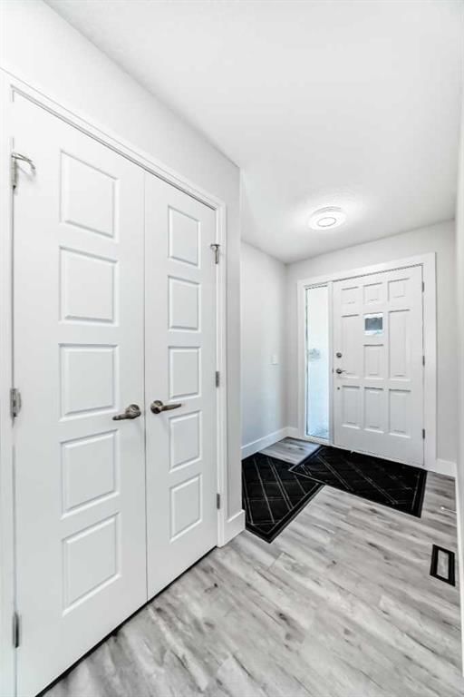 19 Templeridge Place NE, Calgary — photo 3 of 50
