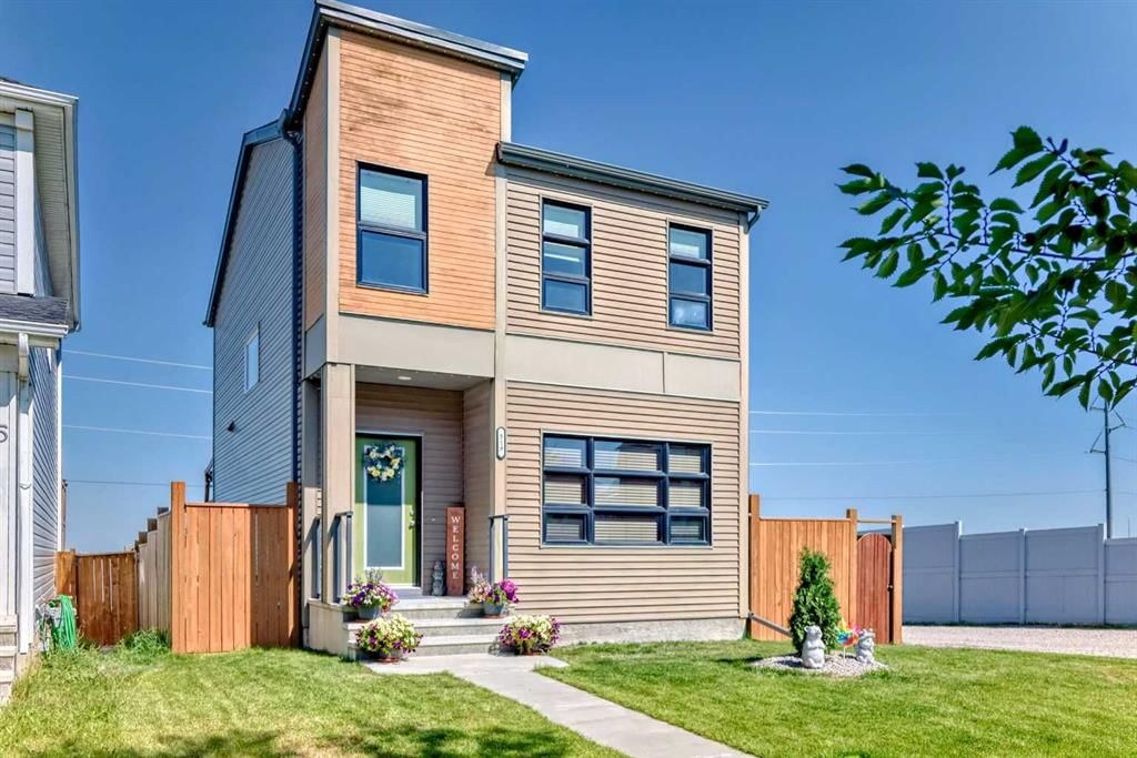 519 Copperpond Boulevard SE, Calgary — photo 2 of 39