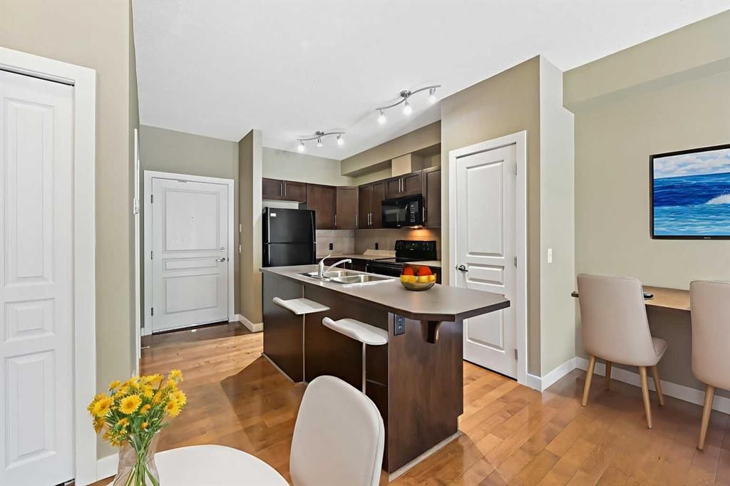 102, 48 Panatella Road NW, Calgary — photo 4 of 35