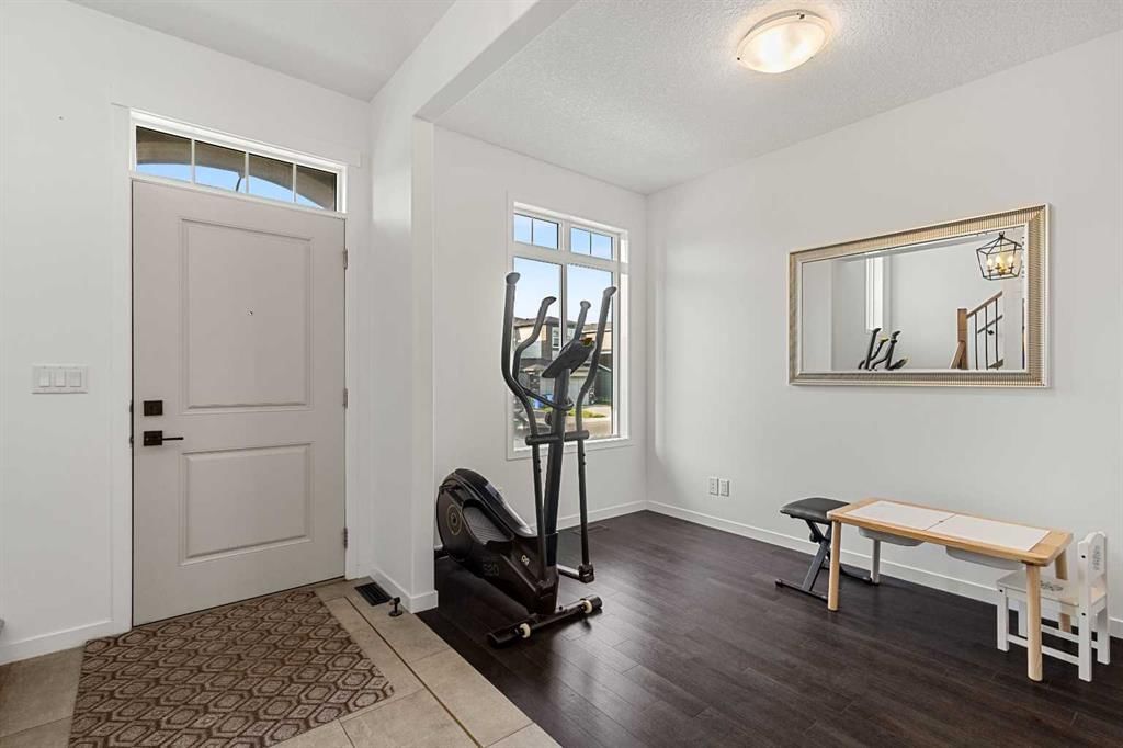 520 Belmont Heath SW, Calgary — photo 3 of 43