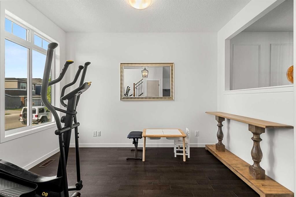 520 Belmont Heath SW, Calgary — photo 4 of 43