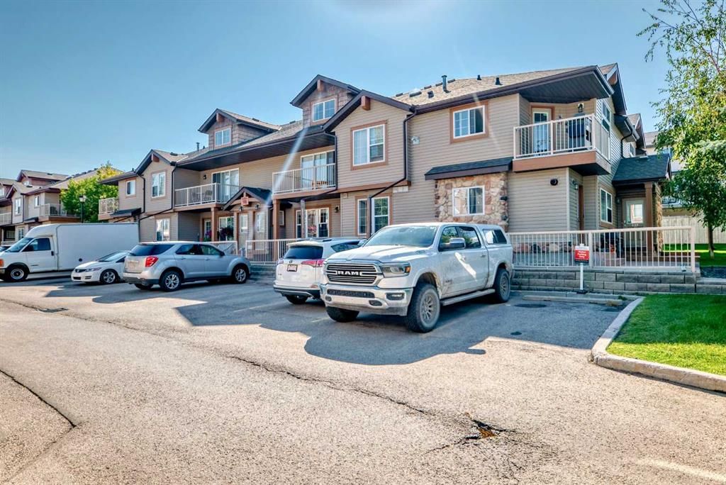 105, 90 Panatella Landing NW, Calgary — main listing photo