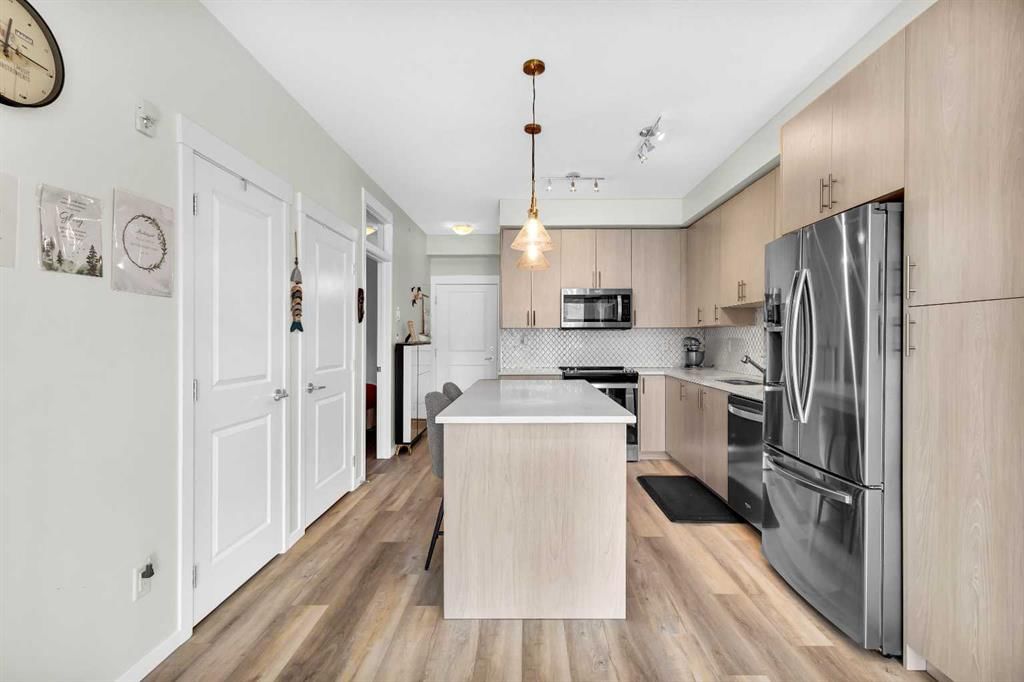 4406, 15 Sage Meadows Landing NW, Calgary — photo 5 of 35