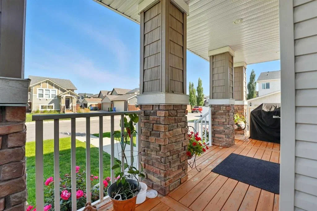 220 Legacy Crescent SE, Calgary — photo 2 of 41